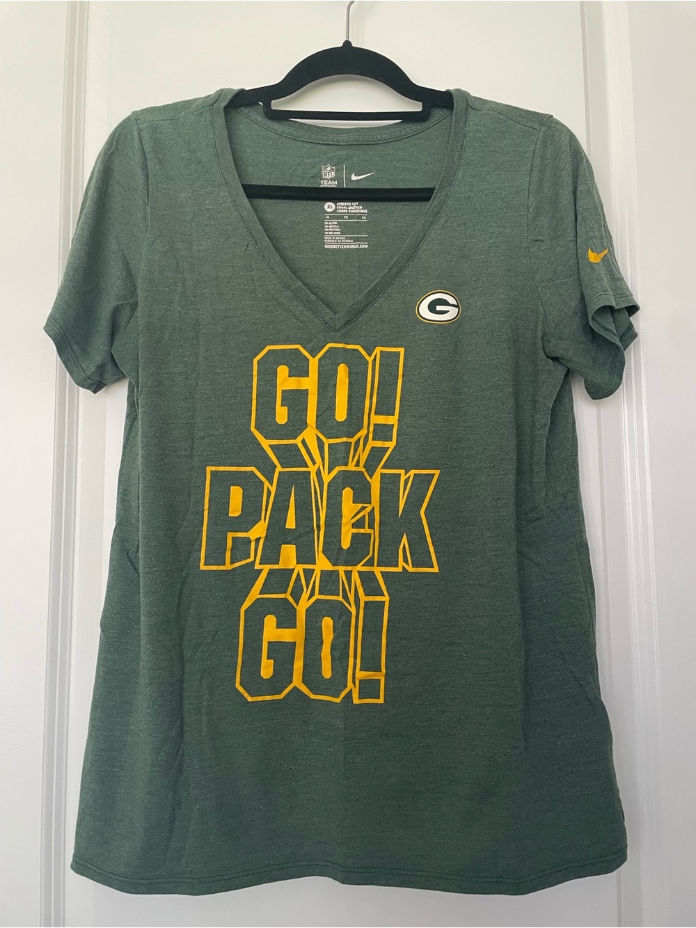 Nike Green Bay Packers 'Go Pack Go!' V-Neck Women’s Tee